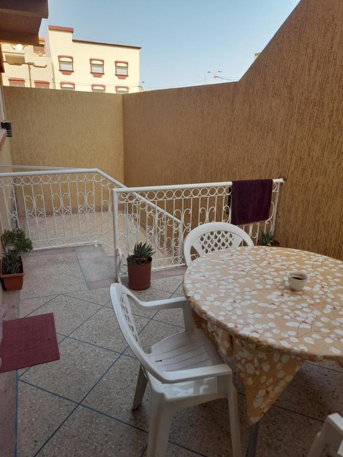 Appartement Meuble Ennasr49 Jenifra Exterior foto