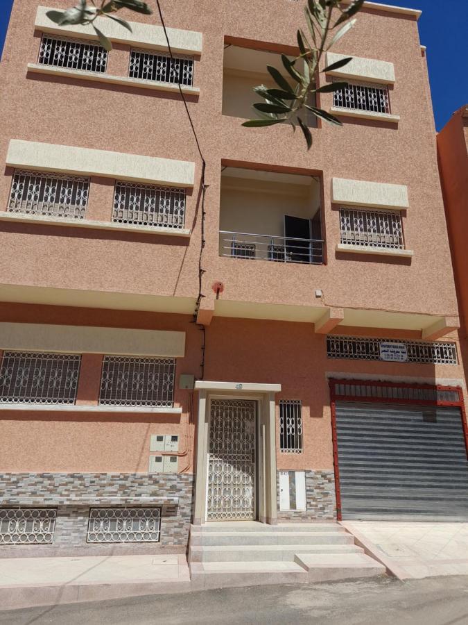 Appartement Meuble Ennasr49 Jenifra Exterior foto